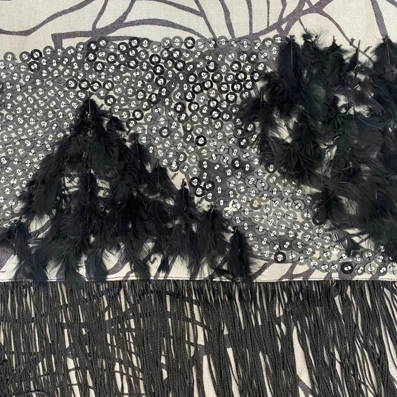Pashmina Wool Shawl with Silky Tassel Fringe Feathers and Beading NWT - Picture 9 of 14
